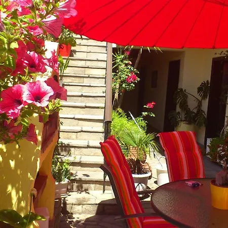 In Bb - Welcome To Petunia, In Neos-marmaras,xalkidiki ,greece, Triple 1 Gæstehus Neos Marmaras